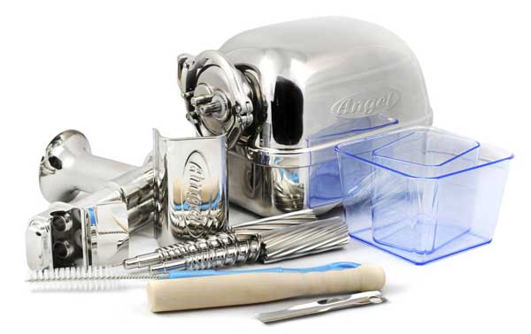 Angel 7500 twin-gear juicer